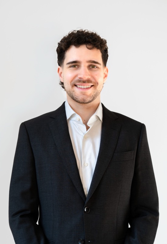 Rafael Szantho – Immobilienmakler bei AUX Immo Augsburg